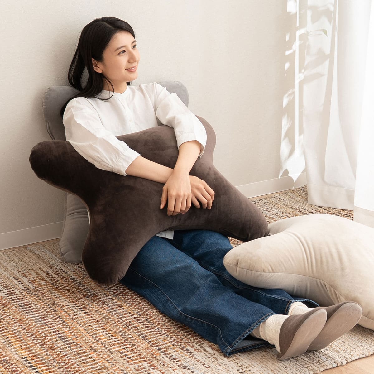 至福の睡眠 マシュマロ 抱きしめピロー 抱き枕 クッション ビーズ ゆったり リラックス セルフケア フットケア ボディピロー 足枕 あしまくら フットピロー 腰当て 背当て 母の日 父の日 敬老の日 ギフト プレゼント 実用的