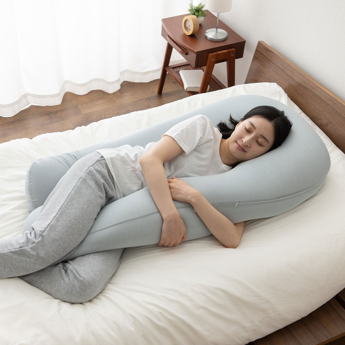 U字ボディピロー 抱き枕 マシュマロ 日本製ビーズ 枕カバー付き 敬老の日 母の日 父の日 出産祝い 誕生日 ギフト プレゼント 実用的