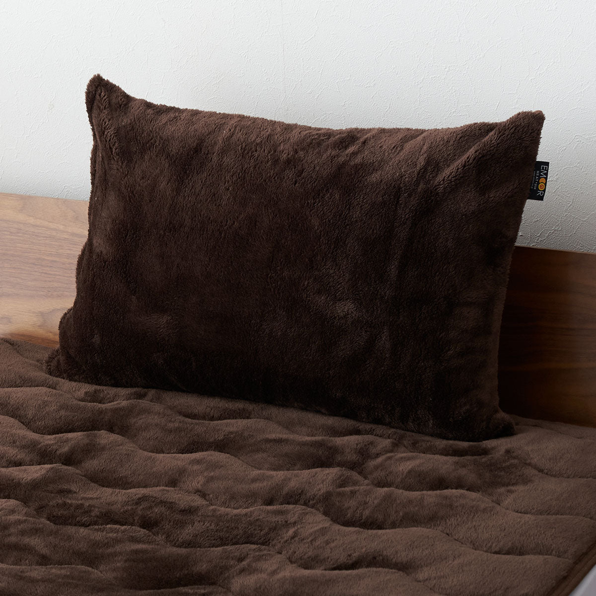 枕カバー ピローケース 43×63cm 2枚組 枕 まくら マクラ ピロー カバー ケース 極暖 +4℃ 吸湿発熱 あったか 秋 冬 防寒対策 寒さ対策 冷え対策