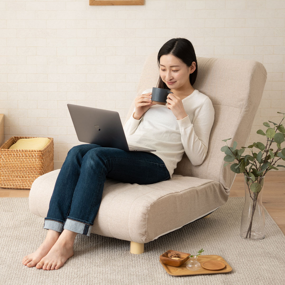 低反発リクライニングソファ 1人用 フロアソファ ハイバック~フラット 脚付き