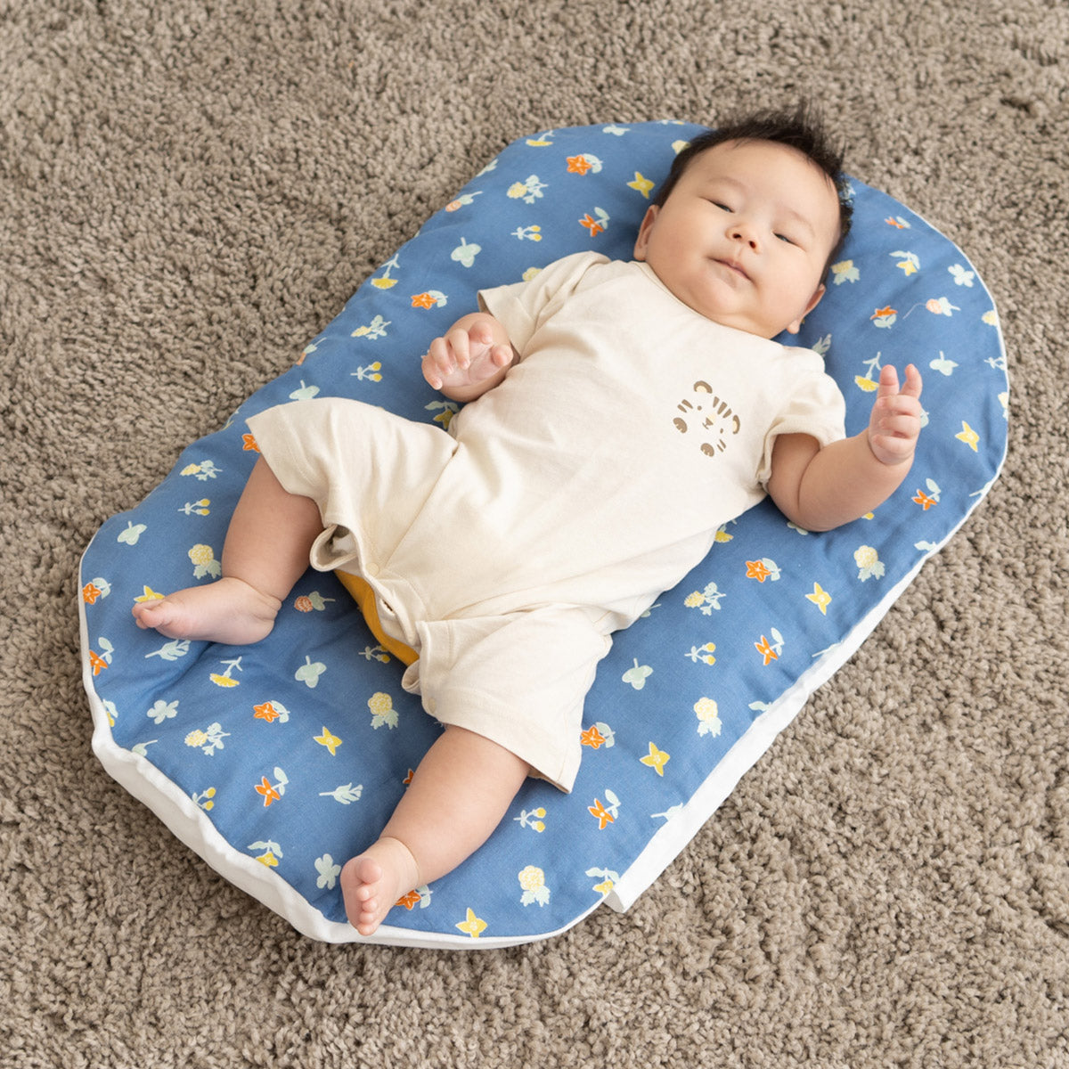 抱っこ布団 ねんねクッション トッポンチーノ 背中スイッチ対策 日本製 綿100% ダブルガーゼ 洗える ベビー布団 ベビークッション 寝かしつけ 夜泣き サポート マタニティ