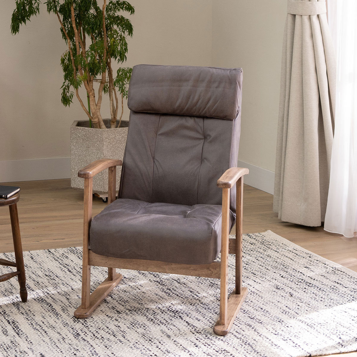 高座椅子 「れおん」 無段階リクライニングチェア ポケットコイル座面 座面高調節可 本革調 ファブレザー 手元レバー ショールーム体験可