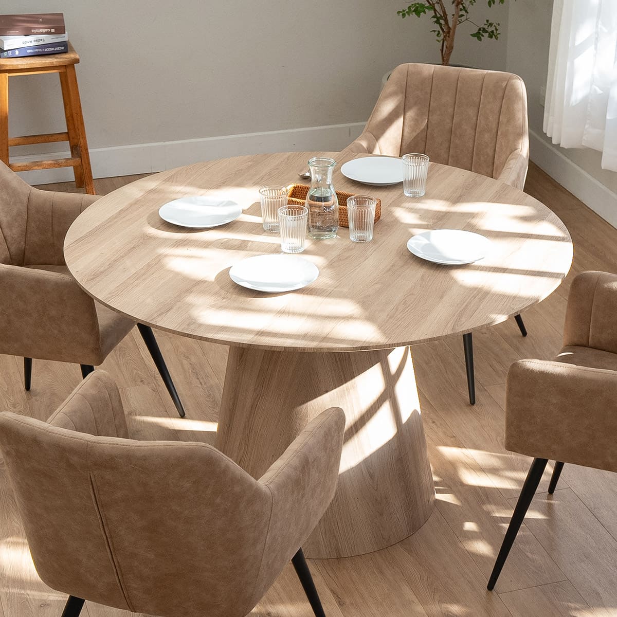 ダイニングテーブル 食卓テーブル 直径120cm 円形 丸型 ラウンド 木製 センターテーブル リビングテーブル 木目調 シングルレッグ 食卓用 リビング ダイニング