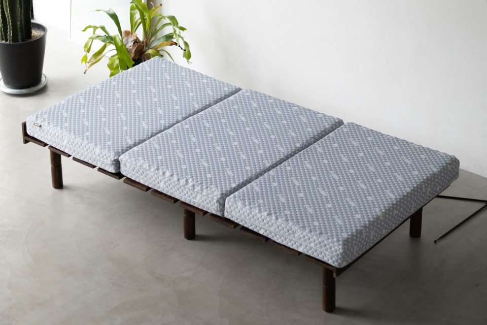 ウレタンマットレスとは？低反発・高反発・高弾性のメリットデメリットも解説