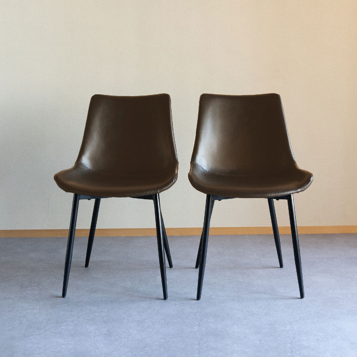 ダイニングチェア 同色 2脚セット 合成皮革 レザー調チェア カフェチェア 椅子 いす イス チェア スチール脚 ヴィンテージ カフェ風 食卓用 リビング ダイニング