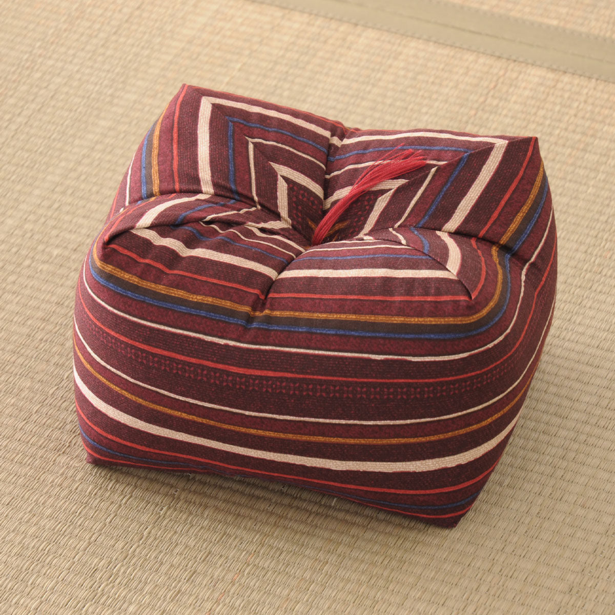 正座クッション 正座椅子 日本製 そばがら 綿100％ しびれ対策 そば殻枕 ごろ寝枕 葬式 通夜 法事 稽古 あぐら