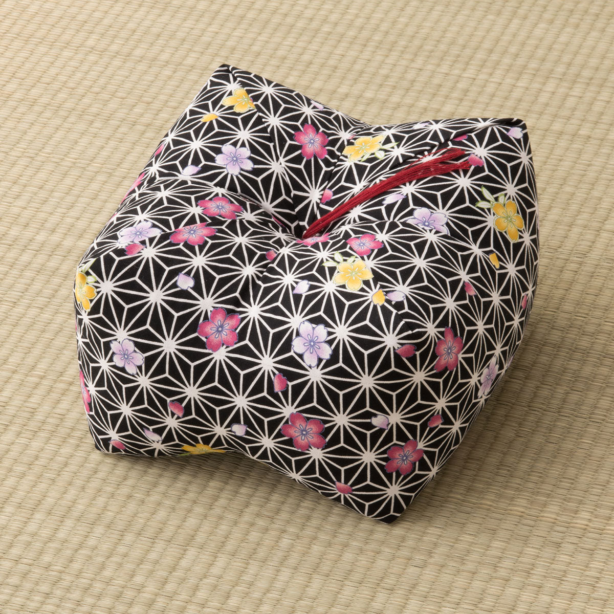 正座クッション 正座椅子 日本製 そばがら 綿100％ しびれ対策 そば殻枕 ごろ寝枕 葬式 通夜 法事 稽古 あぐら