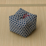 正座クッション 大きいサイズ 正座椅子 日本製 そばがら 綿100％ しびれ対策 そば殻枕 ごろ寝枕 葬式 通夜 法事 稽古 あぐら