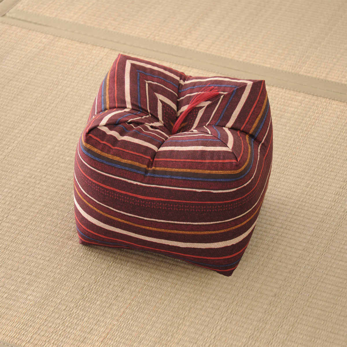 正座クッション 大きいサイズ 正座椅子 日本製 そばがら 綿100％ しびれ対策 そば殻枕 ごろ寝枕 葬式 通夜 法事 稽古 あぐら