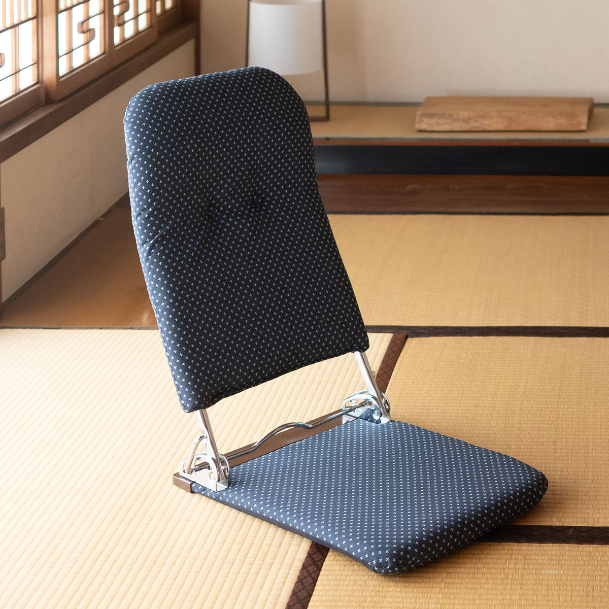 和座椅子 座椅子 日本製 完成品 リクライニング 折りたたみ 軽量 コンパクト フロアチェア パーソナルチェア 一人用 一人掛け チェア 椅子 シンプル 伝統的