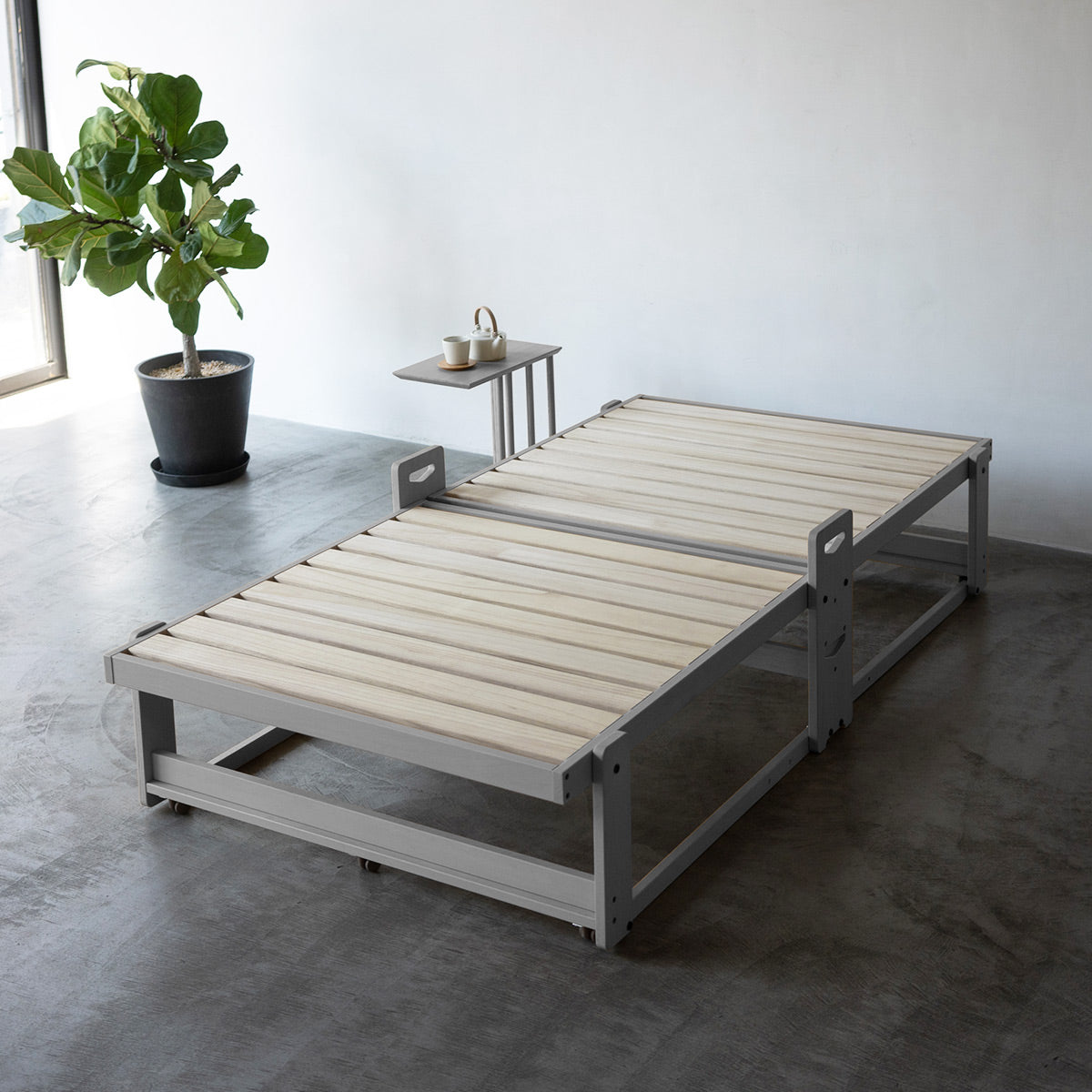 折りたたみベッド すのこベッド　完成品 アシスト機能付き 安全ロック付き 取っ手付き 木製 桐 すのこ スノコ