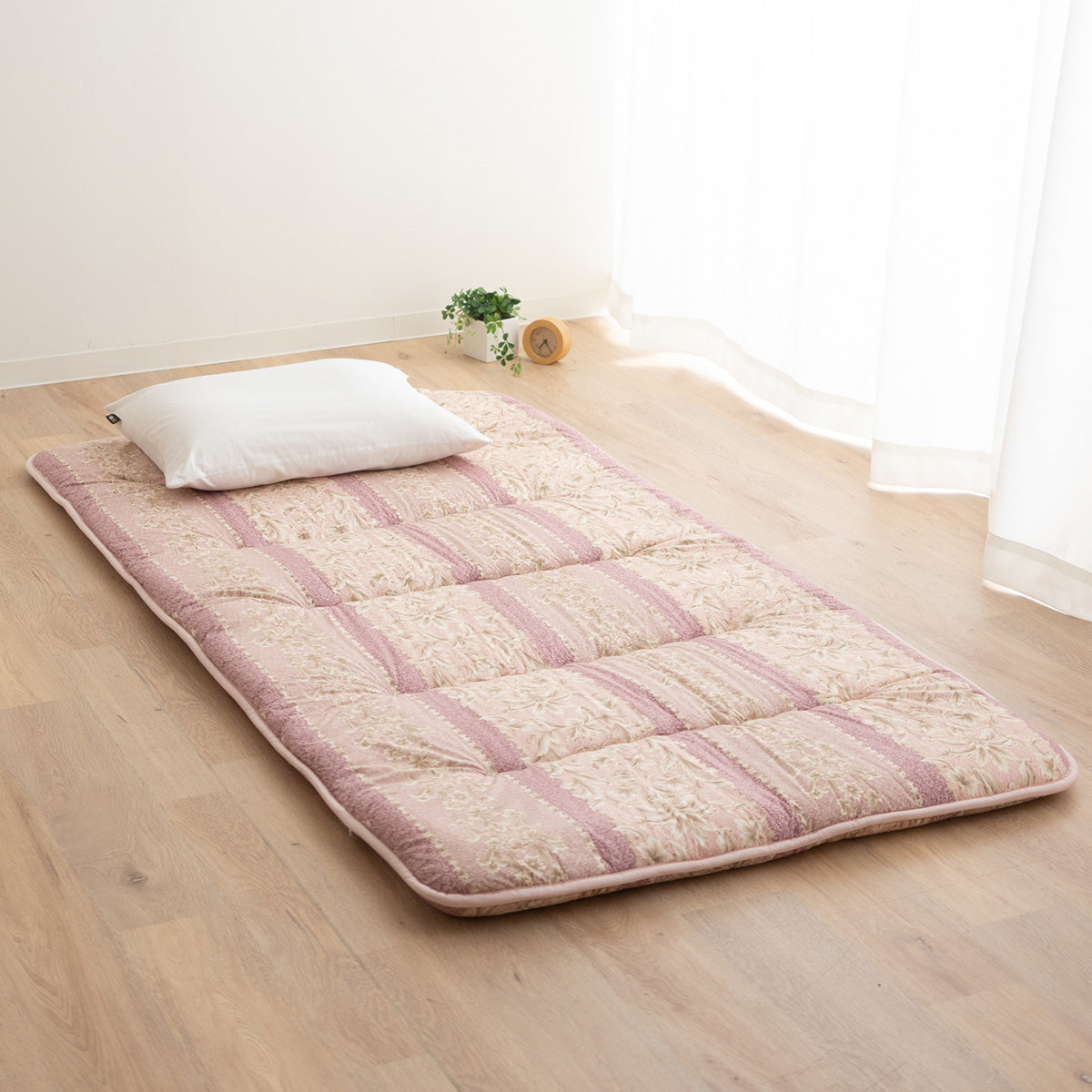 敷き布団 シングルサイズ 約100×200cm 日本製 軽量 6つ折り  抗菌 防臭 防ダニ