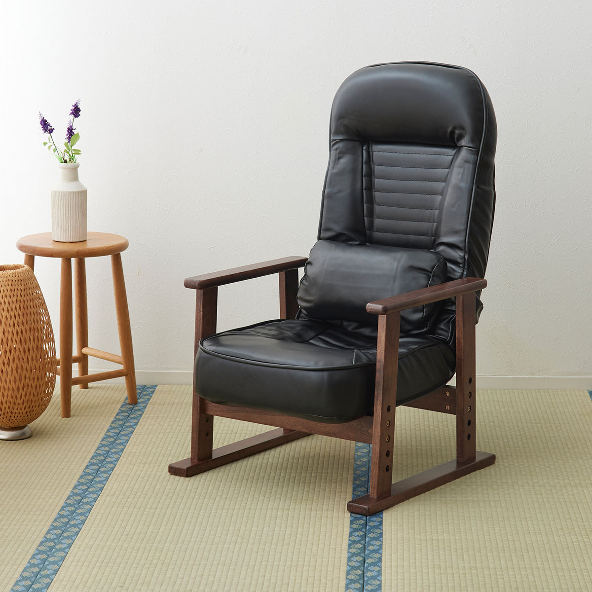 高座椅子 「きらく」 リクライニングチェア 座面高調節可 5段階リクライニング クッション付き 天然木肘掛け コンパクト設計 小柄な方向け 高齢者施設 法事椅子 【完成品】